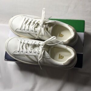 Tretorn Women’s New Cream and White Sneakers Size 9